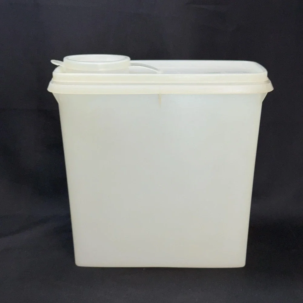 Tupperware Cereal Keeper Container Flip-Top Pour Spout Clear Plastic Storage USA